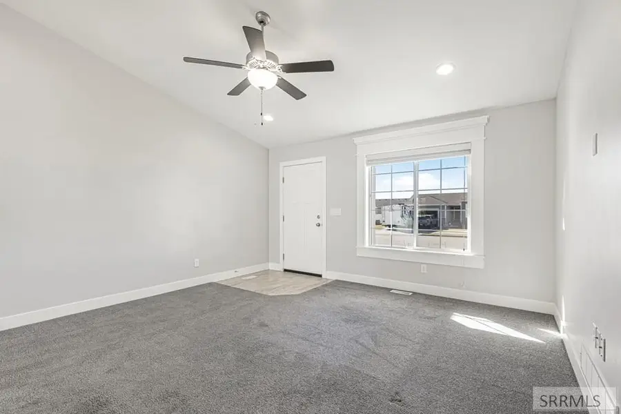 580 Sanford Street, Idaho Falls, ID 83404 - #3