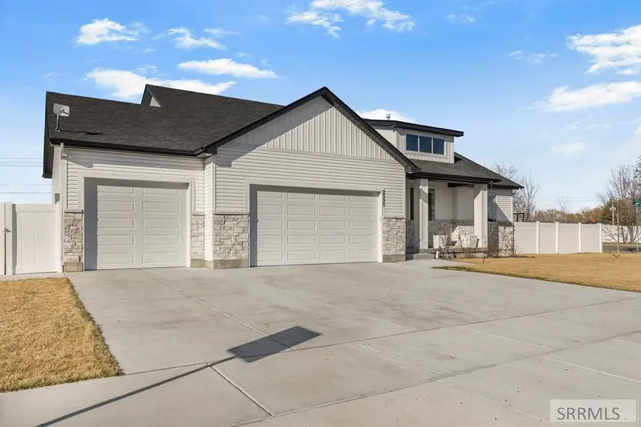2525 Pinnacle Drive, Idaho Falls, ID 83401 - #2