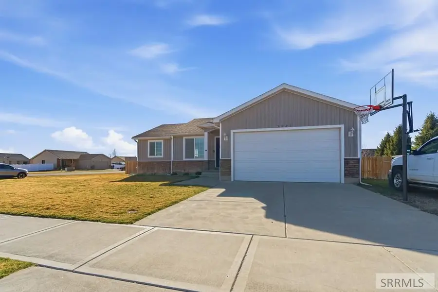 2025 Roy Drive, Idaho Falls, ID 83401 - #3