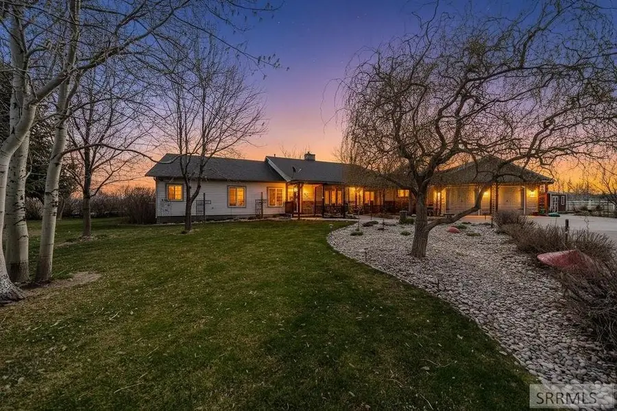 147 100 W, Blackfoot, ID 83221 - #2