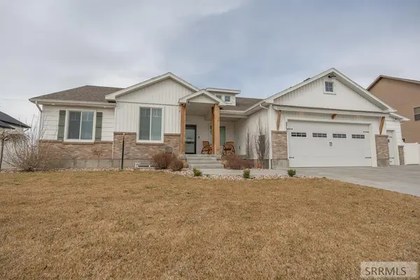 2737 Pinfire Creek, AMMON, ID 83406