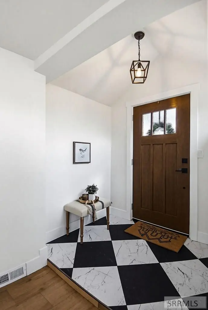 1195 Jefferson Avenue, Idaho Falls, ID 83402 - #3