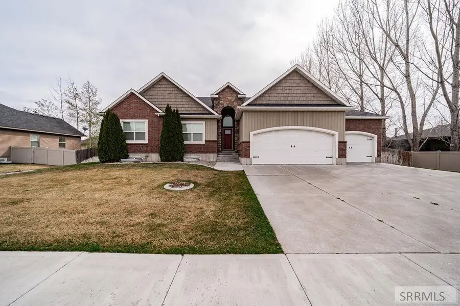 264 5th W, Rigby, ID 83442 - #2