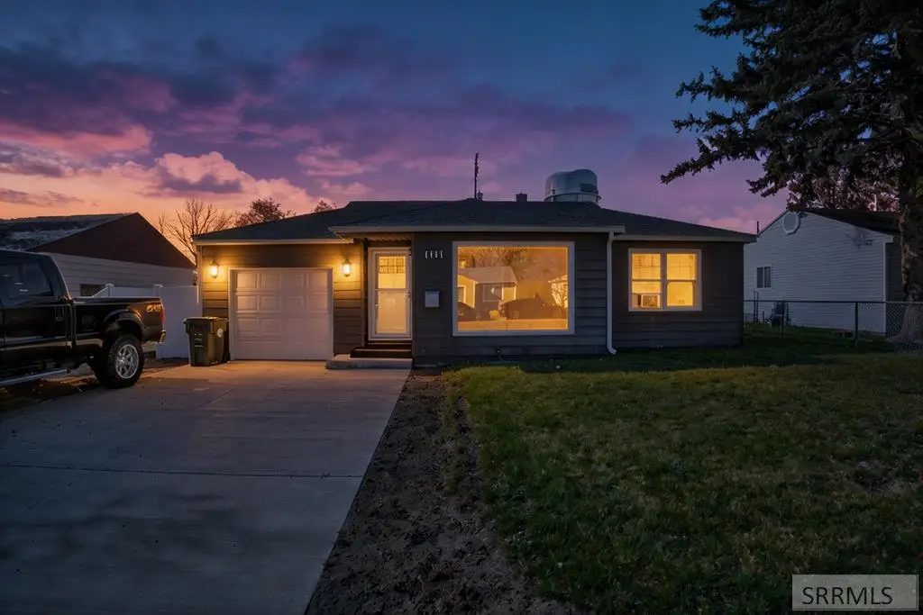 1061 Sunset Avenue, Blackfoot, ID 83221 - #1