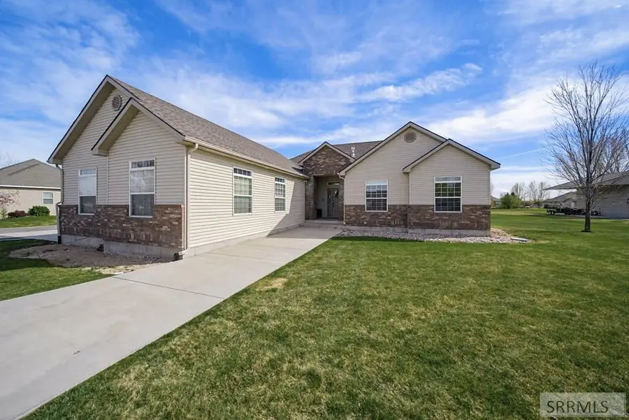 3930 144 N, Rigby, ID 83442 - #3