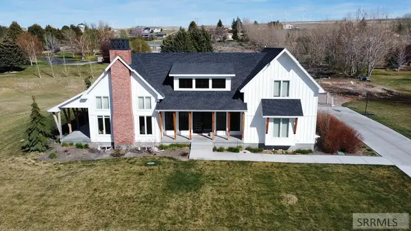 2155 Foothill Road, AMMON, ID 83401