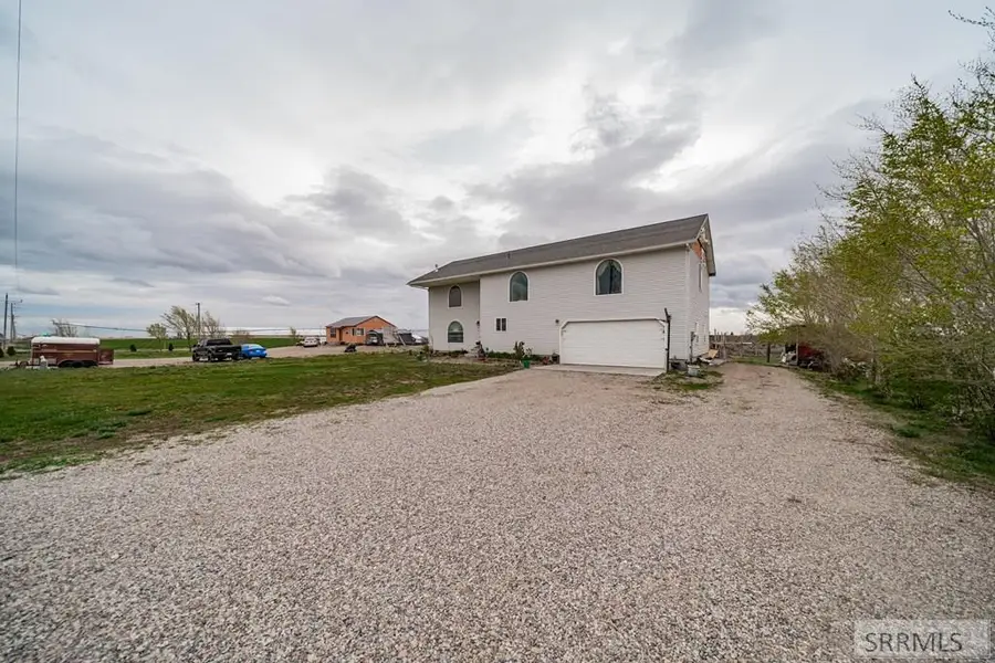 2492 2100 N, Hamer, ID 83425 - #2