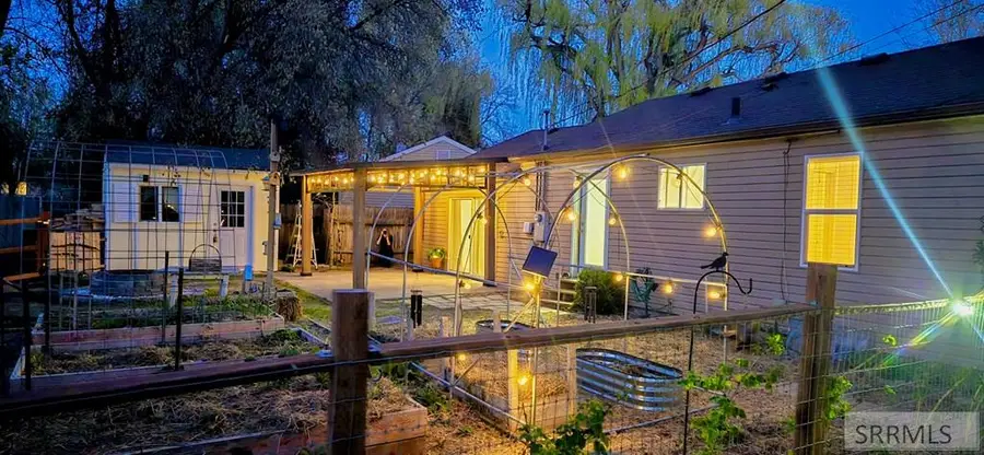 1095 Vine Avenue, Idaho Falls, ID 83202 - #2