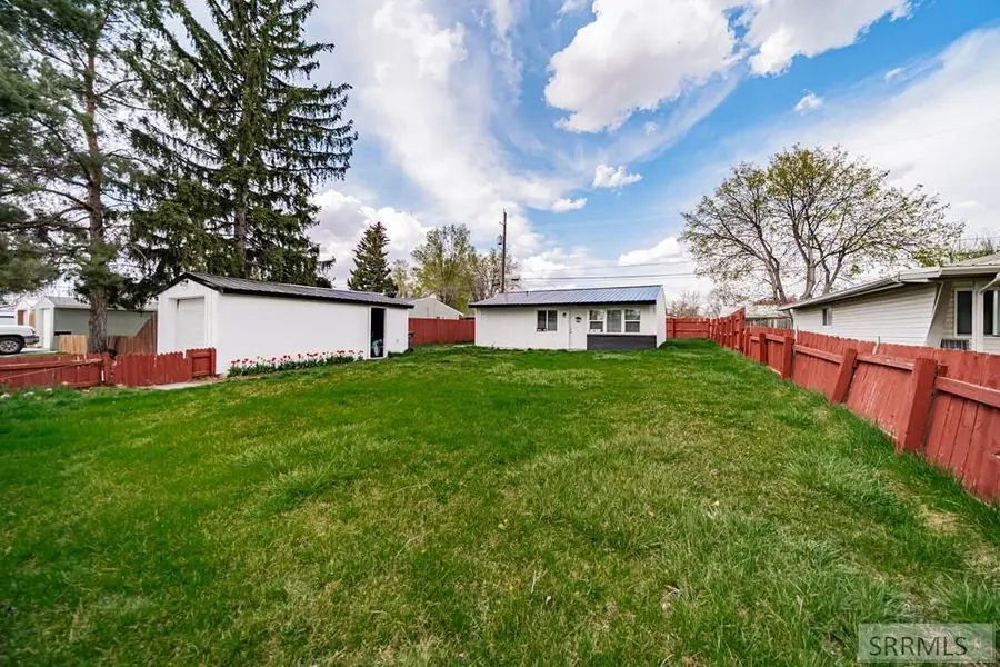 1123 Halsey Street, Idaho Falls, ID 83401 - #3