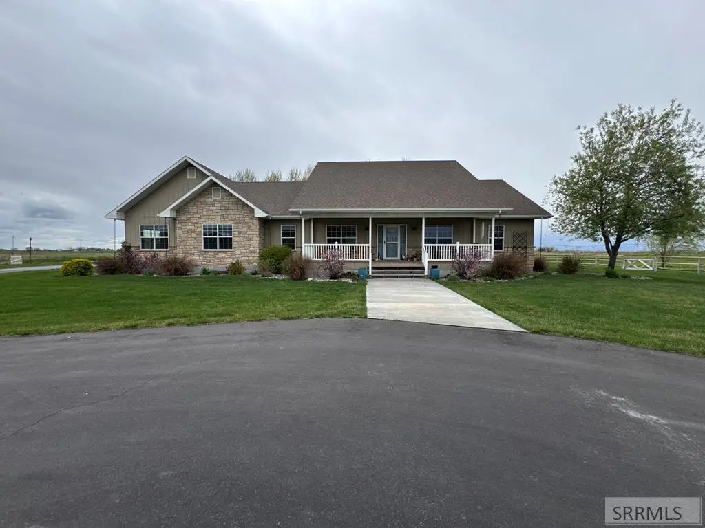 9530 5th W, Idaho Falls, ID 83404 - #1