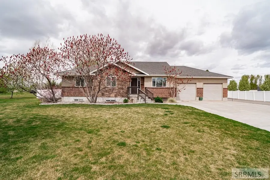 195 3806 E, Rigby, ID 83442 - #3