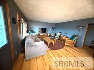 479 97th S, Idaho Falls, ID 83404 - #2