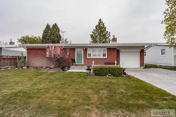445 25th S, IDAHO FALLS, ID 83402