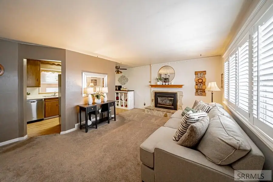 445 25th S, Idaho Falls, ID 83402 - #3