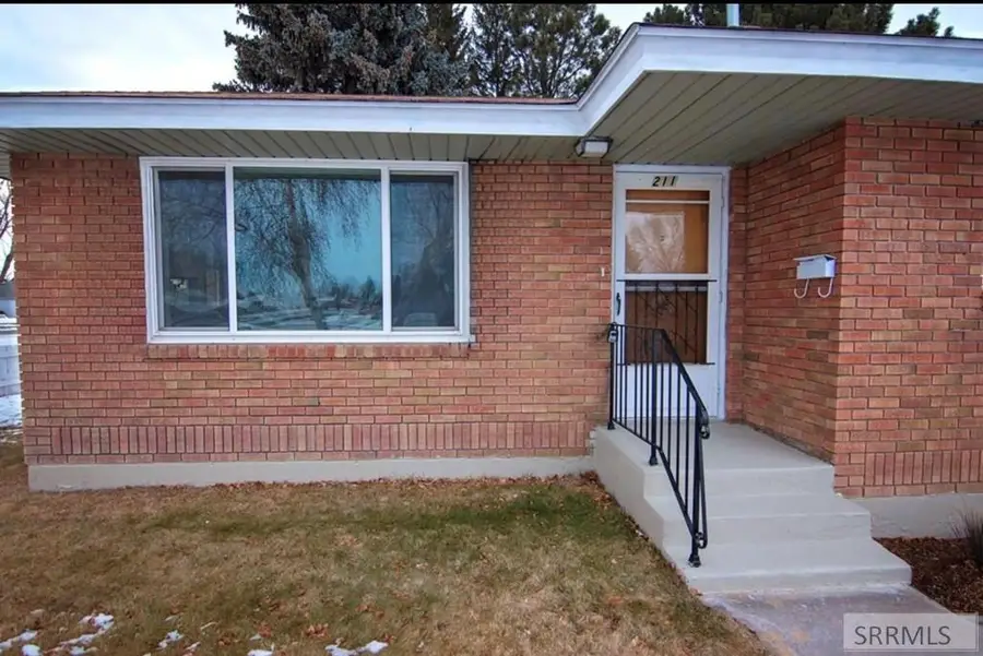 211 Pine Street, Shelley, ID 83274 - #2