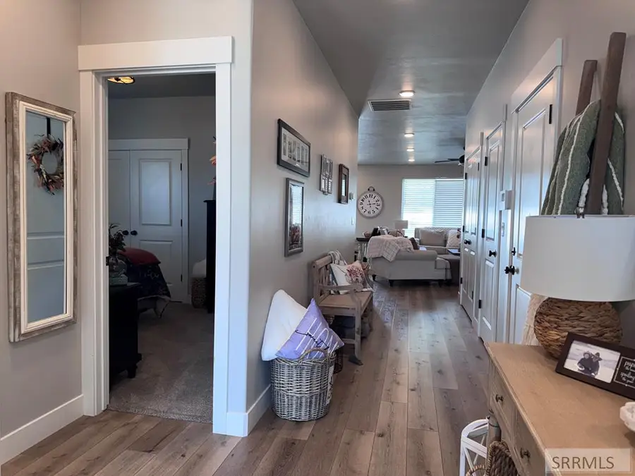 441 Curlew Drive, Ammon, ID 83406 - #3