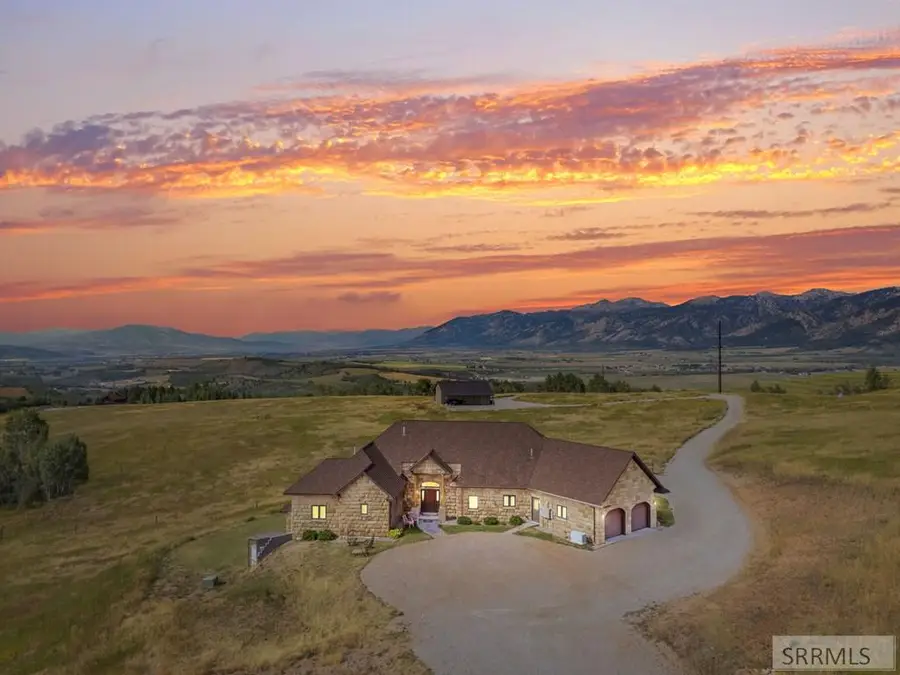 2220 Aspen Hollow Rd, Bedford, WY 83112 - #2