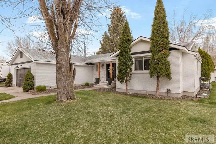 218 Teton Avenue, Sugar City, ID 83448 - #2