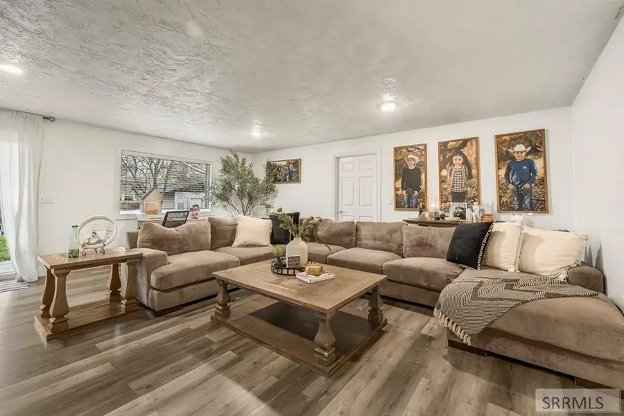 218 Teton Avenue, Sugar City, ID 83448 - #3