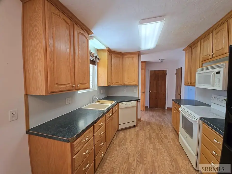 266 Apache, Rexburg, ID 83440 - #3