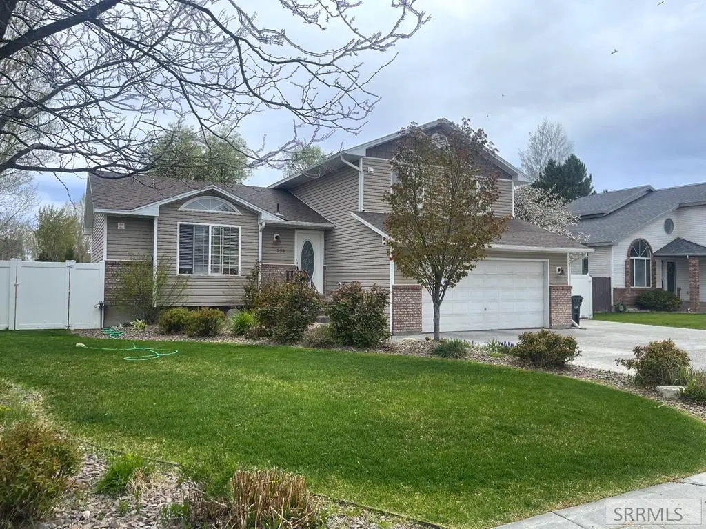 253 Colonial Way, Idaho Falls, ID 83404 - #1