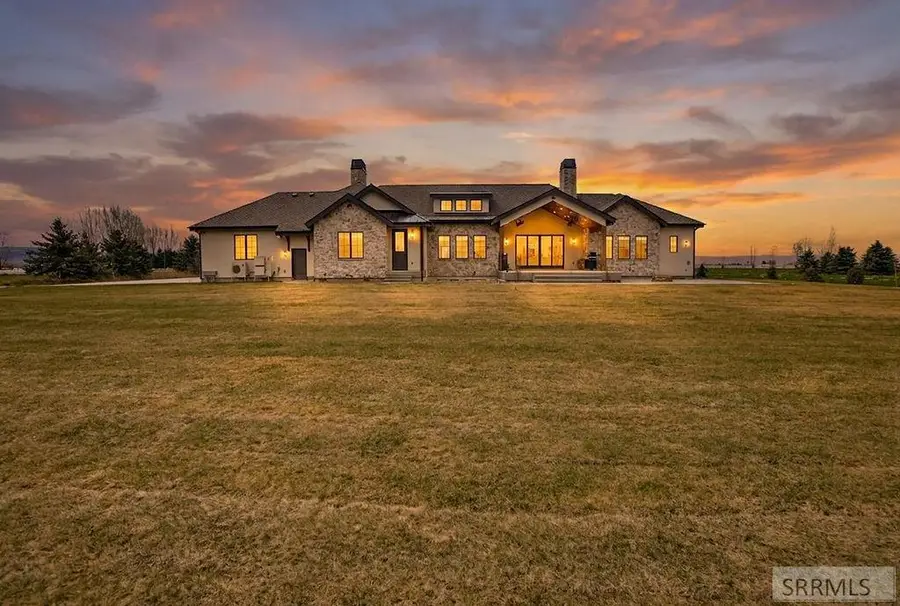 2392 97 S, Idaho Falls, ID 83402 - #2