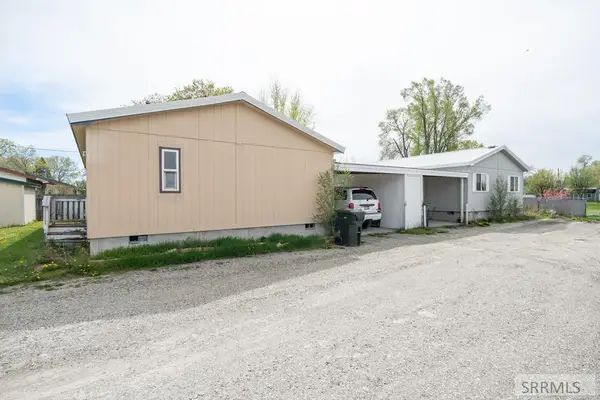 194/196 Center Street, BLACKFOOT, ID 83221