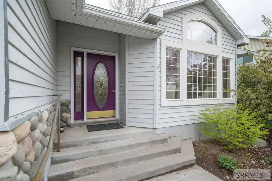 328 5th S, Rexburg, ID 83440 - #2