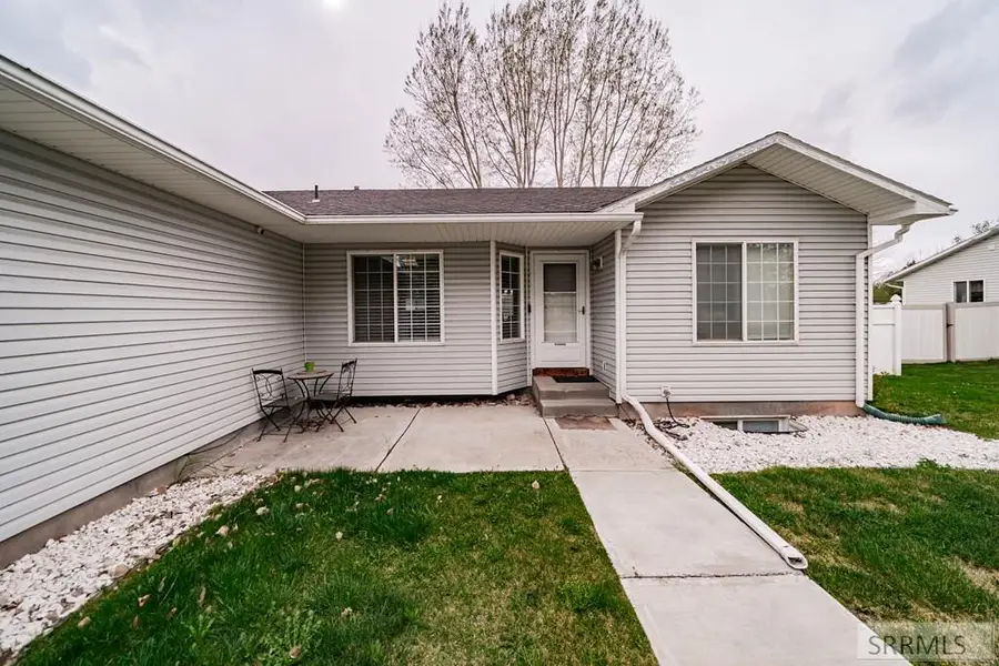 1862 Eagle Pointe Drive, Ammon, ID 83406 - #2