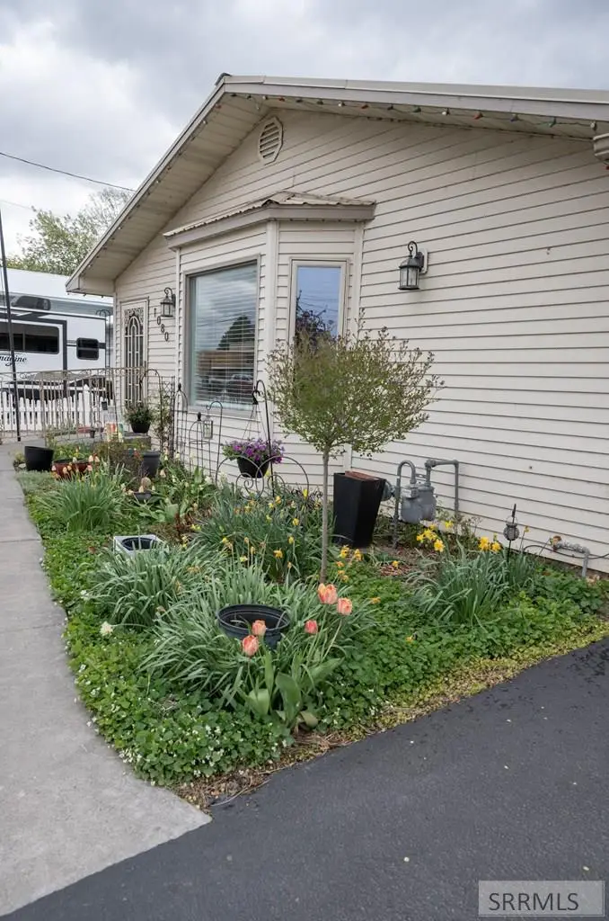 1080 Center Street, Blackfoot, ID 83221 - #2