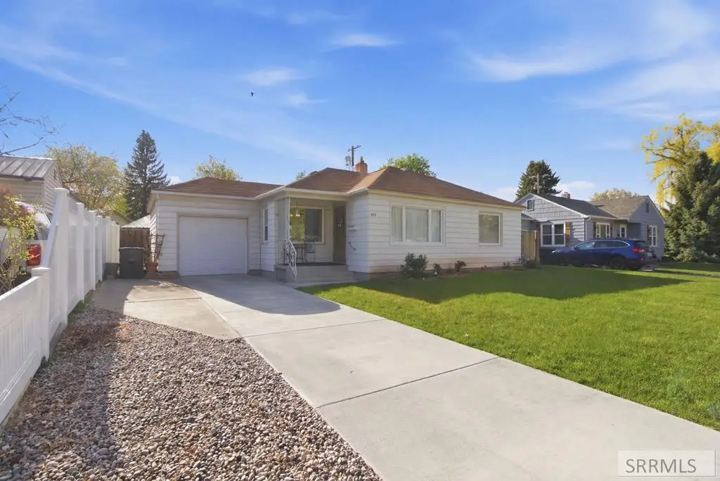 853 Crestmont Avenue, Idaho Falls, ID 83402 - #1