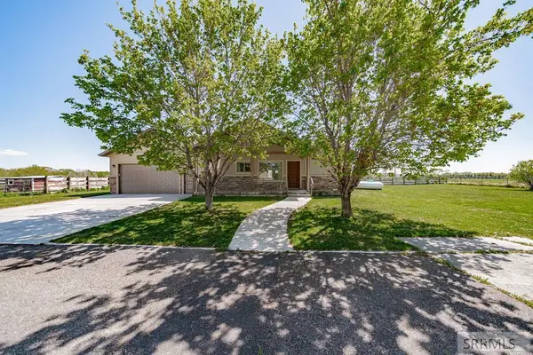 3094 6800 S, REXBURG, ID 83440