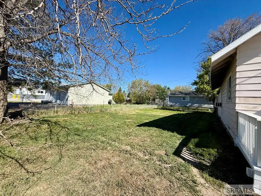 111 Jones Street, Blackfoot, ID 83221 - #2