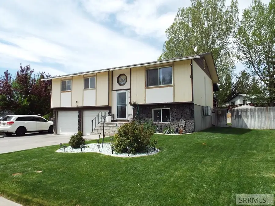 847 Chantilly Lane, Idaho Falls, ID 83402 - #3
