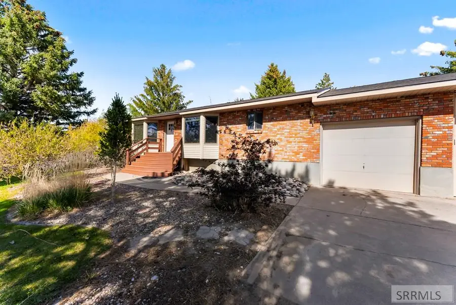 6685 Iona Road, Idaho Falls, ID 83401 - #2