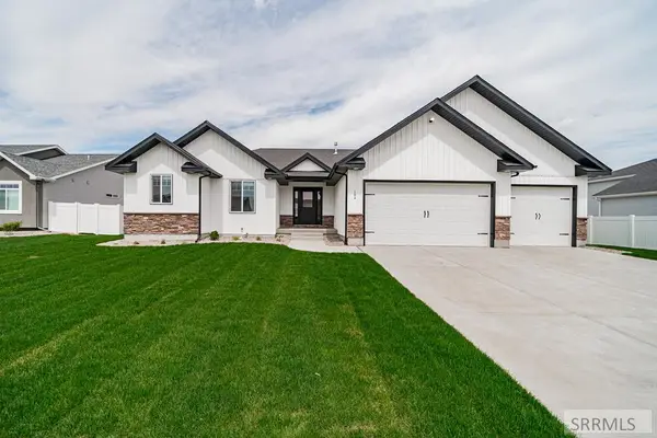 184 Galena Summit Dr, IDAHO FALLS, ID 83404