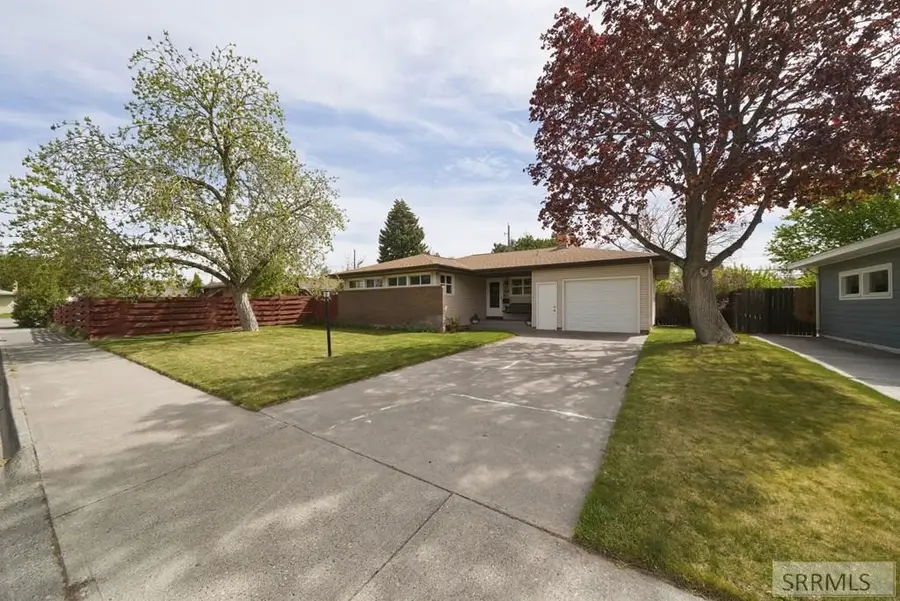 808 Reed Avenue, Idaho Falls, ID 83402 - #2