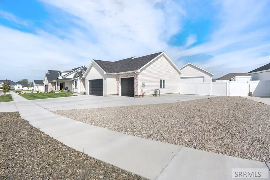 3149 Bergeson Drive, Ammon, ID 83401 - #3