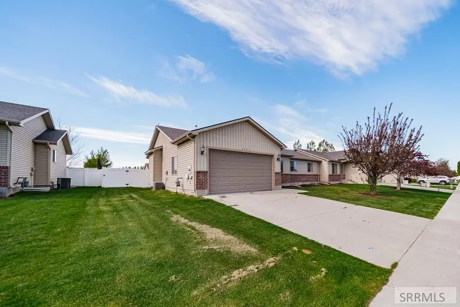 4236 Liberty Drive, Ammon, ID 83406 - #2