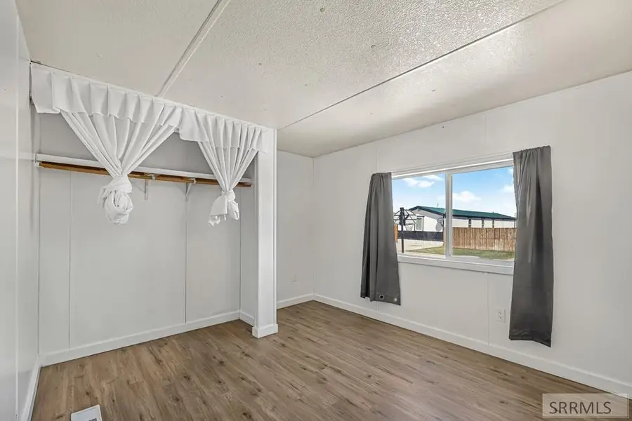 4986 2000 W #4, Rexburg, ID 83440 - #3