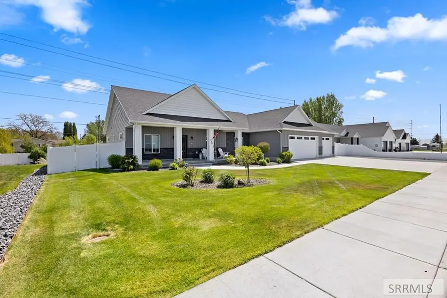 775 Sunset Court, Shelley, ID 83274 - #2