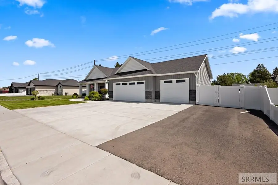 775 Sunset Court, Shelley, ID 83274 - #3