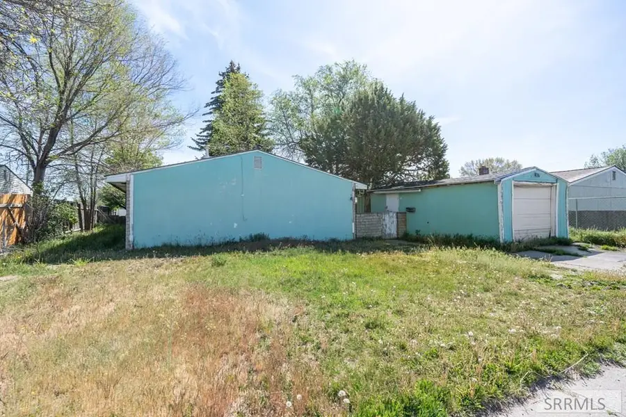830 Bonneville Drive, Idaho Falls, ID 83401 - #3