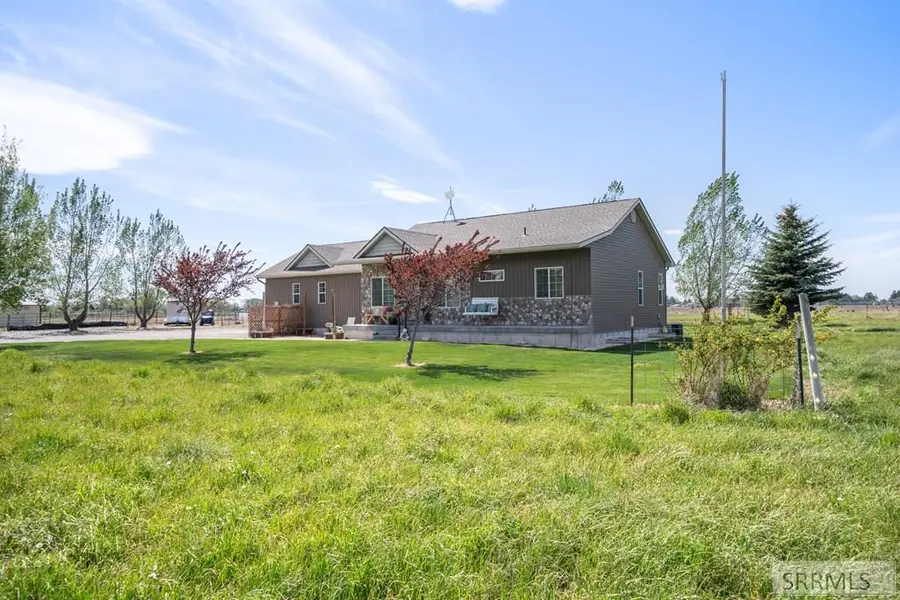 4353 278 N, Rigby, ID 83442 - #2