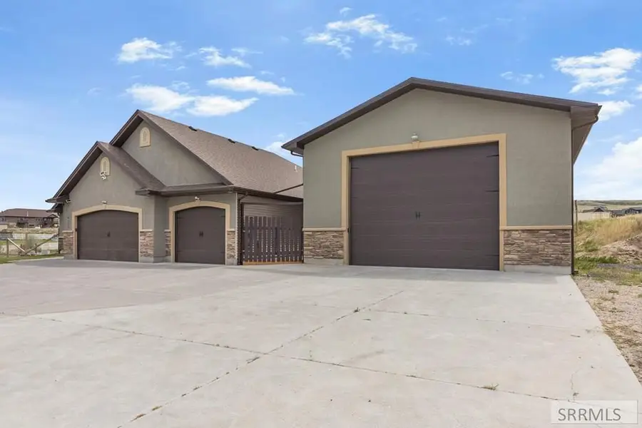 6203 High Willow Lane, Idaho Falls, ID 83406 - #2