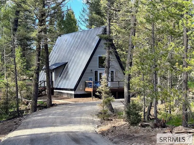 2773 Sagehen Dr, Island Park, ID 83429 - #1