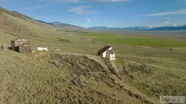 2040 Pahsimeroi Road, MAY, ID 83253