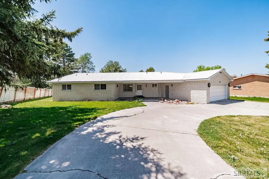 330 4th E, Rexburg, ID 83440 - #3