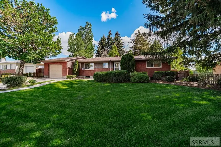 706 16th Street, Idaho Falls, ID 83404 - #2