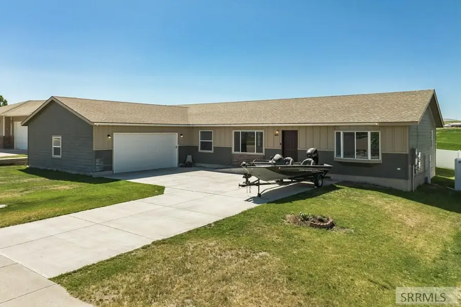 490 Snowflake Street, American Falls, ID 83211 - #2